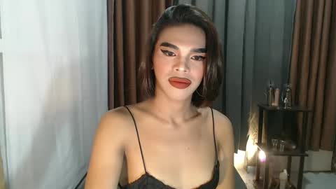 neomi online show from 02/18/26, 04:25