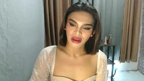 neomi online show from 04/03/26, 09:40