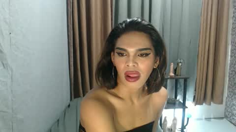 neomi online show from 04/03/26, 09:46