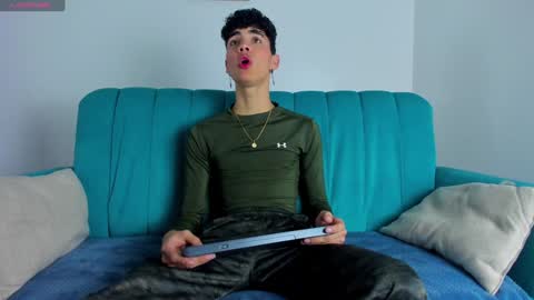  NeoRaptis  jhonatan  online show from 02/03/25, 07:42