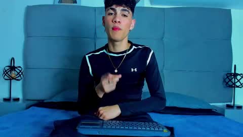  NeoRaptis  jhonatan  online show from 03/08/25, 08:35