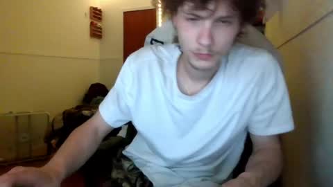 Snapshot of nephew_p chatting on 06/08/26, 01:20 nephew_p online show from 06/08/26, 01:20