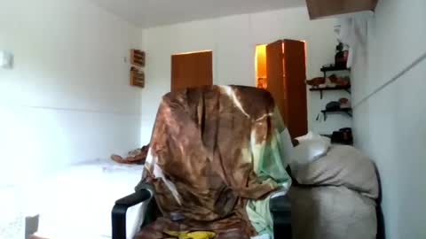 Snapshot of nephew_p chatting on 06/15/26, 09:06 nephew_p online show from 06/15/26, 09:06