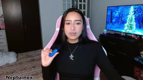 Neptu noxx online show from 12/21/25, 08:16