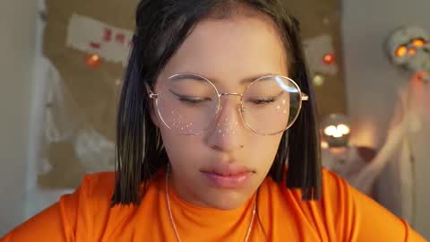 Helena    Every Friday new video for my fan club loves  online show from 10/27/25, 06:12