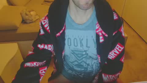 Snapshot of nerchia_89 chatting on 12/17/24, 10:43 Nerchia89 online show from 12/17/24, 10:43