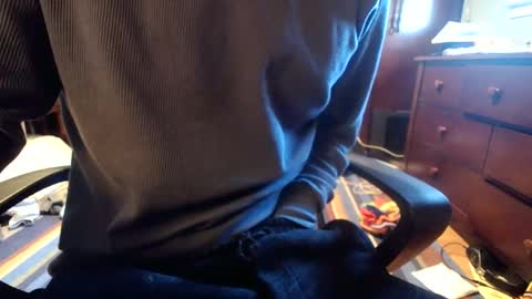 Snapshot of nerdyboi22 chatting on 03/02/25, 08:29 nerdyboi22 online show from 03/02/25, 08:29