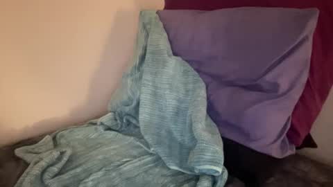 Xavy online show from 02/26/25, 03:32