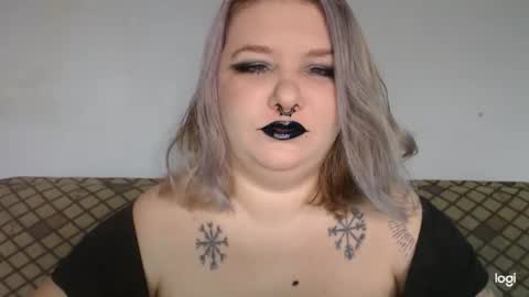 Snapshot of neriphine chatting on 09/12/25, 09:42 Neriphine online show from 09/12/25, 09:42