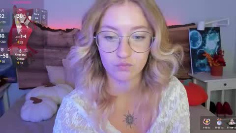 Nerissa online show from 09/23/25, 08:56