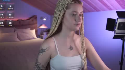 Snapshot of nerissa_xo chatting on 06/26/26, 11:58 Nerissa online show from 06/26/26, 11:58