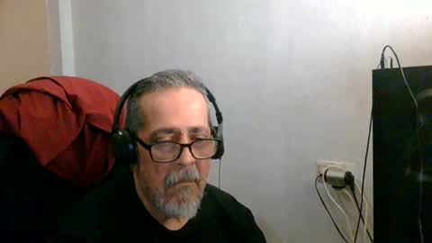 Snapshot of neron401 chatting on 05/15/26, 02:29 neron401 online show from 05/15/26, 02:29