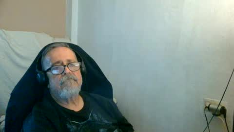 neron401 online show from 06/18/26, 04:11