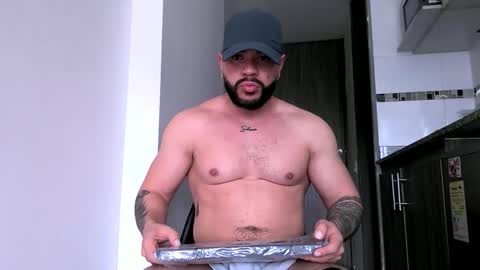 neron XXL online show from 11/30/25, 01:26