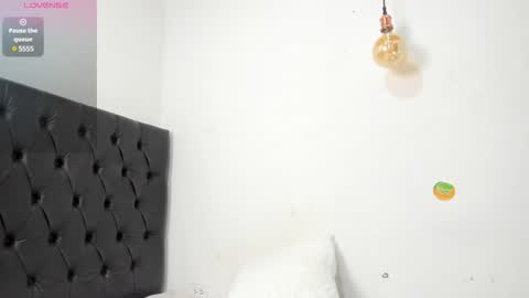 Snapshot of nery_margunez chatting on 12/27/24, 01:22 Nery online show from 12/27/24, 01:22