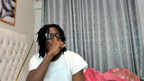 netfux_and_chill online show from 12/14/25, 07:07