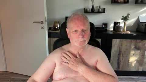 Snapshot of nettermann1968 chatting on 05/28/26, 06:00 nettermann1968 online show from 05/28/26, 06:00