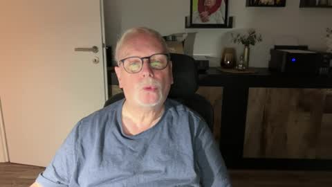 Snapshot of nettermann1968 chatting on 07/28/26, 04:19 nettermann1968 online show from 07/28/26, 04:19