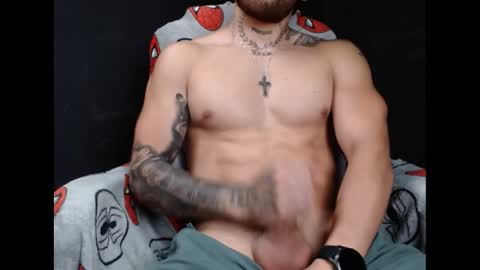 neuttron online show from 04/08/26, 04:40