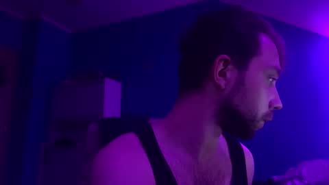 Mark online show from 10/12/25, 08:41