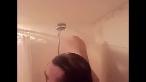 Snapshot of neverseentthatb4 chatting on 01/11/26, 09:53 Matt online show from 01/11/26, 09:53