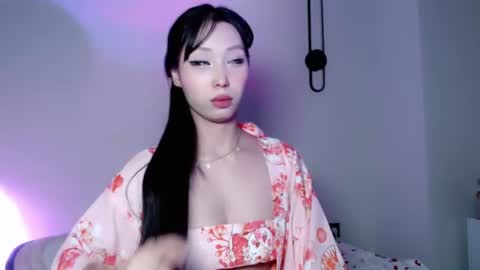 Snapshot of neverstopkissing chatting on 06/28/26, 01:22 Rin online show from 06/28/26, 01:22