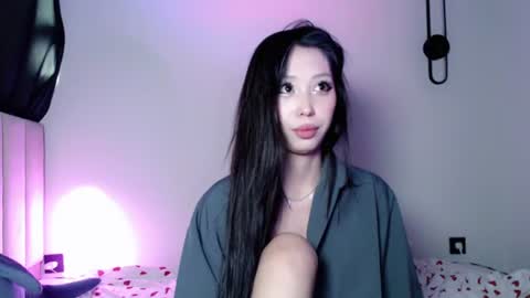 Snapshot of neverstopkissing chatting on 06/29/26, 01:23 Rin online show from 06/29/26, 01:23