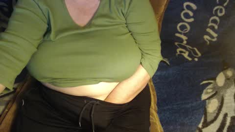 Lilly  online show from 02/22/26, 03:07