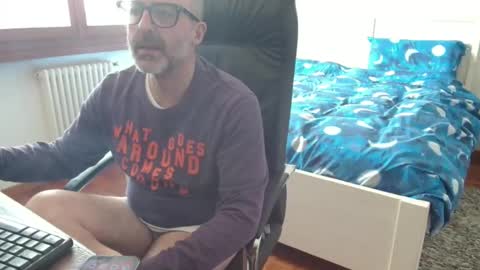 simi online show from 03/16/26, 01:15