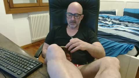 simi online show from 04/05/26, 07:00