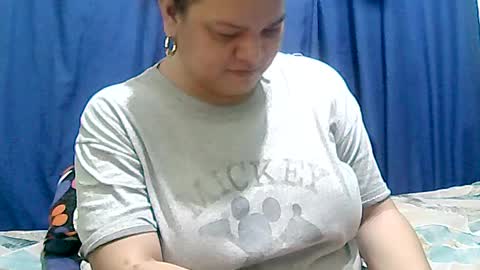 Snapshot of new_taboo_fetishqueen chatting on 06/22/26, 08:00 mariapaula online show from 06/22/26, 08:00