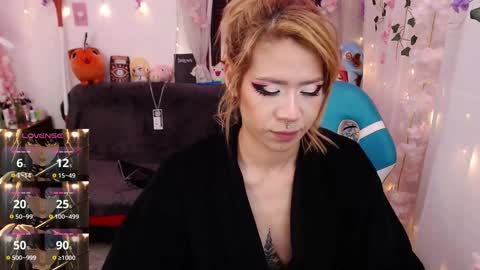 Snapshot of newjadedelux chatting on 12/08/24, 11:51 New Account Jade Delux online show from 12/08/24, 11:51