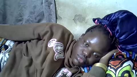 ryena and pam online show from 12/19/24, 06:23