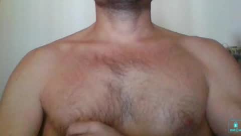 Snapshot of newtyguy90 chatting on 12/23/24, 02:28 newtyguy90 online show from 12/23/24, 02:28