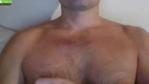 Snapshot of newtyguy90 chatting on 10/10/25, 06:12 newtyguy90 online show from 10/10/25, 06:12