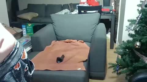 Snapshot of newvvorld chatting on 12/08/24, 07:43 NewWorld online show from 12/08/24, 07:43