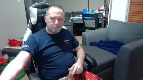 Snapshot of newvvorld chatting on 02/07/25, 11:13 NewWorld online show from 02/07/25, 11:13