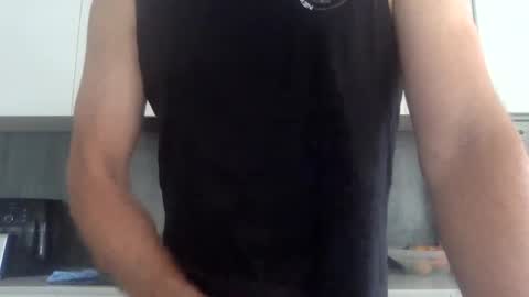 Snapshot of newysub75 chatting on 02/01/25, 04:56 newysub75 online show from 02/01/25, 04:56