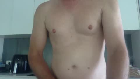 Snapshot of newysub75 chatting on 02/06/25, 12:43 newysub75 online show from 02/06/25, 12:43