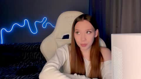 Mina online show from 02/07/26, 01:26