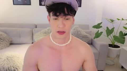   online show from 04/15/26, 09:26