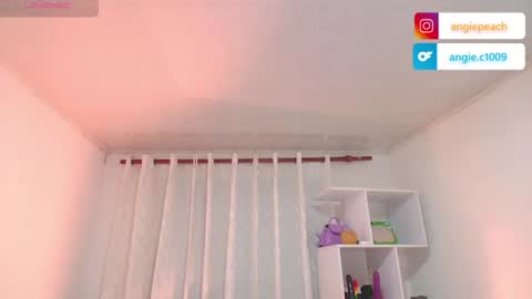  Angie   Instagram  angie julianac add me online show from 07/15/26, 05:23