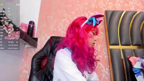 NEZUKO MITSURI online show from 01/09/25, 04:49