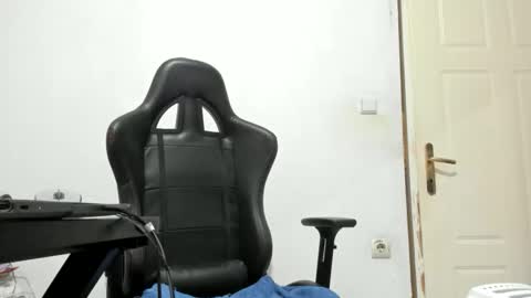 Shinobu Koch online show from 01/15/26, 06:51