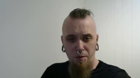 Snapshot of nezvers chatting on 02/17/25, 06:26 YouPick online show from 02/17/25, 06:26