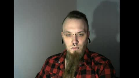 Snapshot of nezvers chatting on 03/08/25, 11:49 YouPick online show from 03/08/25, 11:49