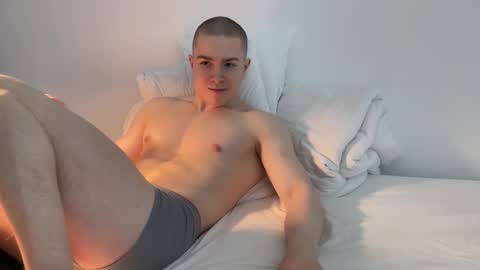 Adrian Von Ziegler online show from 02/06/26, 01:58