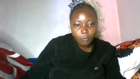 Snapshot of nge387170 chatting on 06/01/26, 06:37 nge387170 online show from 06/01/26, 06:37