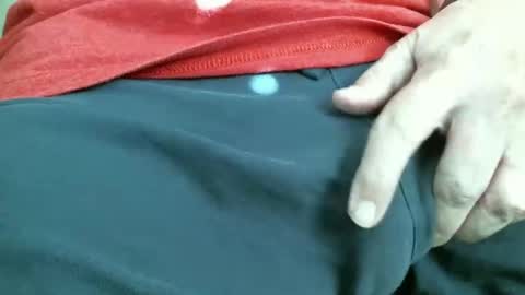 Snapshot of ngurth chatting on 11/02/25, 06:32 ngurth online show from 11/02/25, 06:32