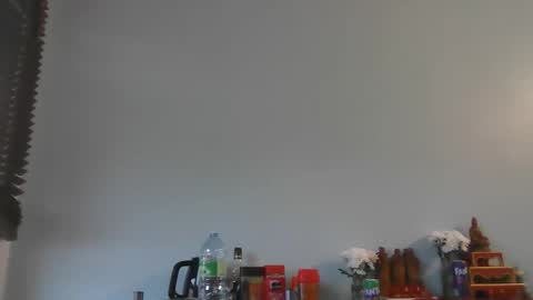 nguyen7788789 online show from 12/20/25, 08:10